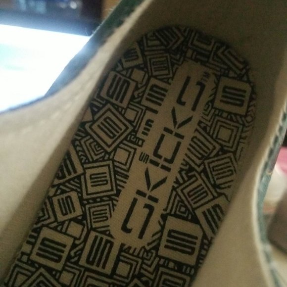 Baylor Bears University SKICKS Canvas Low Top - Women's 7 - Youth 5 - Picture 13 of 15